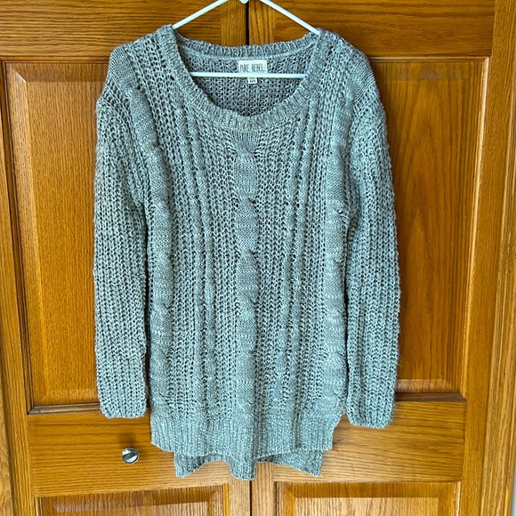 Pac Sun by Pure Rebel oversized sweater. Women’s XS/ SM. Slit sides. - Picture 1 of 4